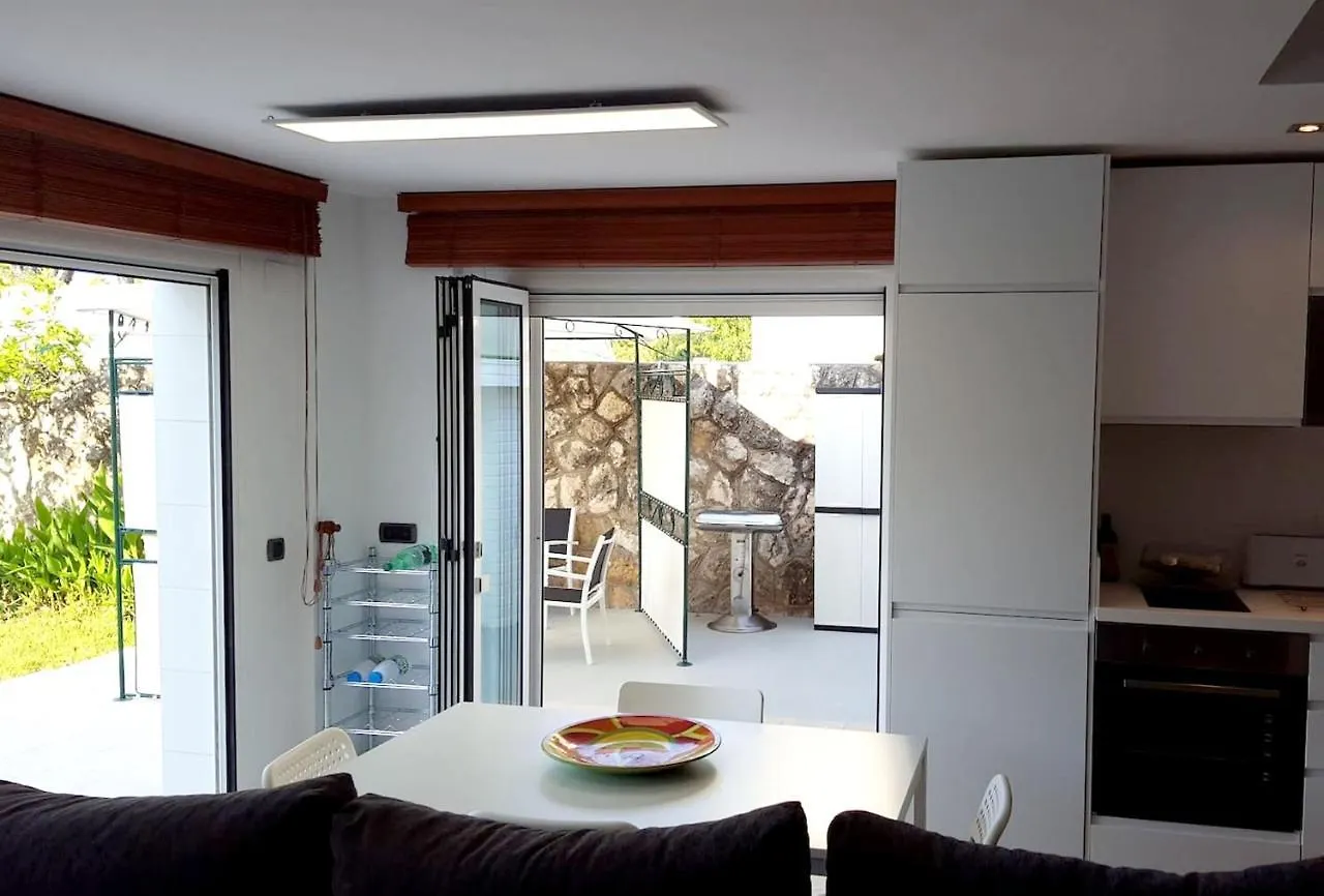 Spacious Tarragona Apartment with Pool 0*,  Spain