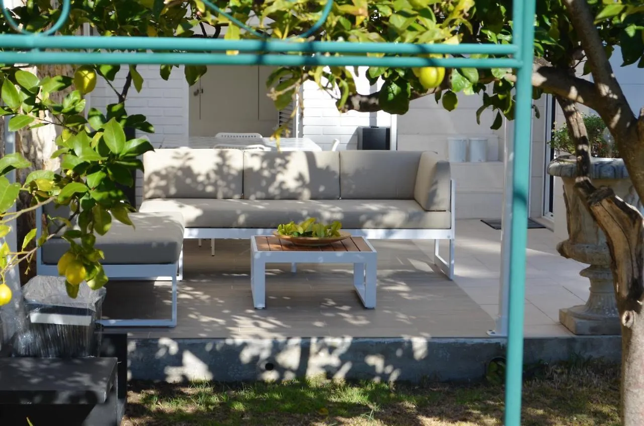 Spacious Apartment In Tarragona + Pool