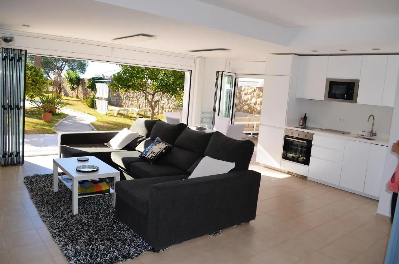 Spacious Apartment In Tarragona + Pool Spagna